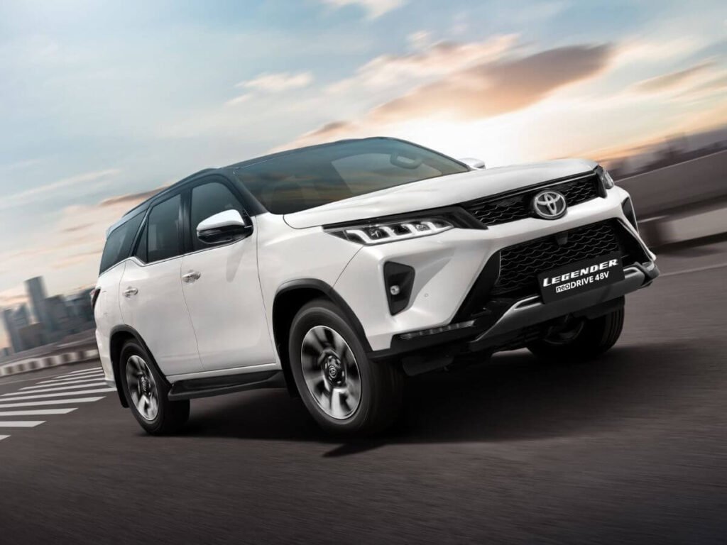 Toyota Fortuner Legender Hybrid